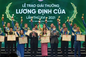 57 nhà nông trẻ nhận Giải thưởng Lương Định Của