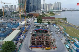 Đổ 10.000 mét khối bê tông cho dự án The Sun Tower