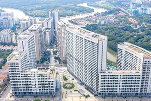 Tập đoàn Xây dựng Hòa Bình nhận thư khen từ Chủ đầu tư Phú Hưng Thái