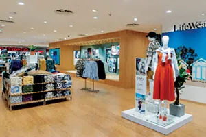 UNIQLO Saigon Centre cung cấp trải nghiệm mua sắm độc đáo 