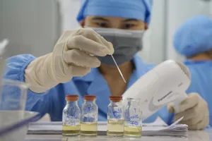 Nhiều bệnh viện đang thiếu sinh phẩm xét nghiệm  khiến người bệnh bị ảnh hưởng.  Ảnh: VIẾT CHUNG