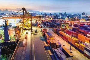 Tháo gỡ khó khăn, chặn đà giảm tốc