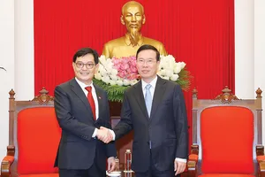 Thường trực Ban Bí thư Võ Văn Thưởng  tiếp Phó Thủ tướng Singapore Heng Swee Keat. Ảnh: TTXVN