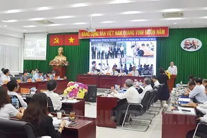 Cải thiện mức thu nhập để thu hút chuyên gia giỏi