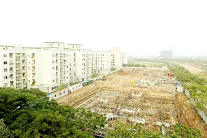 Một dự án nhà ở xã hội tại Khu đô thị Việt Hưng,  quận Long Biên, Hà Nội. Ảnh: VIẾT CHUNG