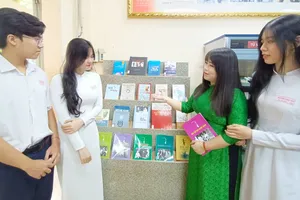 Bí thư Thành ủy TPHCM Nguyễn Văn Nên chỉ đạo các trường học xây dựng môi trường học tập cho học sinh