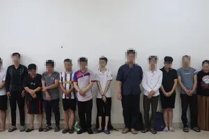 Các đối tượng điều hành đường dây bị bắt giữ. Ảnh: CÔNG AN NGHỆ AN