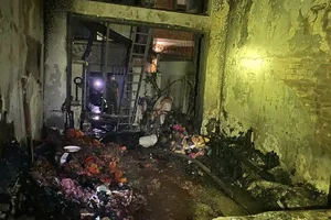 Hà Nội: Cháy nhà lúc rạng sáng, 2 người tử vong thương tâm