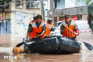 Trung Quốc: Mưa lớn kéo dài, hơn 53.000 người sơ tán