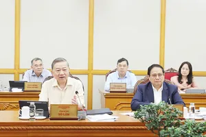 Tổng Bí thư Tô Lâm kết luận cuộc họp Bộ Chính trị, Ban Bí thư cho ý kiến về tình hình thực hiện Nghị quyết của Trung ương, Kết luận của Bộ Chính trị về sắp xếp tổ chức bộ máy và đơn vị hành chính. Ảnh: TTXVN