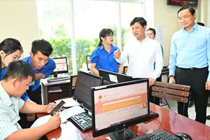 Chủ tịch HĐND TPHCM Võ Văn Minh: Tập trung xây dựng quy chế làm việc, nâng cao chất lượng phục vụ người dân