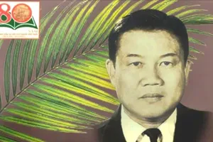 Điêu khắc tượng đài một anh hùng