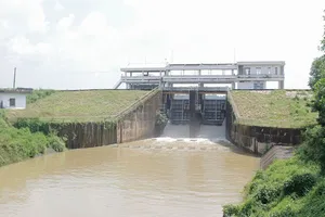 Xả lũ hồ Đá Đen đợt 4, cảnh báo khu vực ven sông Dinh