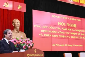 Bộ trưởng Bộ GD-ĐT Nguyễn Kim Sơn phát biểu tại hội nghị