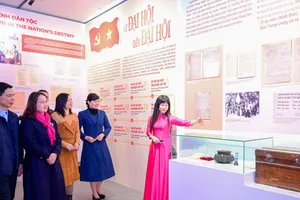 Hơn 200 tài liệu, hình ảnh, hiện vật quý giá về các kỳ Đại hội Đảng