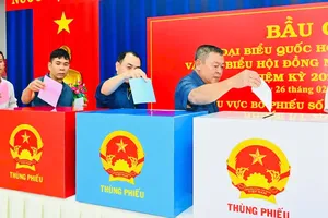 Gửi gắm niềm tin qua từng lá phiếu