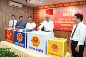 Phó Chủ tịch Quốc hội Nguyễn Thị Thanh, Ủy viên Hội đồng Bầu cử quốc gia thông tin về tiến độ bầu cử chiều 15-3
