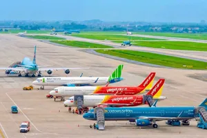 Các hãng hàng không lên phương án phụ thu nhiên liệu trên đường bay quốc tế