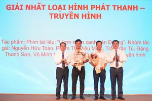 Trao Giải Báo chí khu vực Tây Nguyên và Duyên hải miền Trung