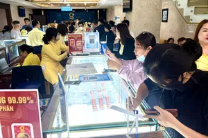 Chiều 28-5, giá vàng giảm thêm 1,2-1,5 triệu đồng/lượng