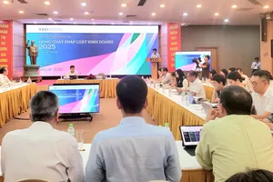 Quang cảnh hội thảo. Ảnh: HÀ NGUYỄN