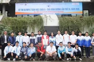 Đội tuyển Việt Nam tham dự Olympic toán châu Á Thái Bình Dương. Ảnh: MINH THU