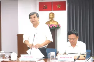 Phó Trưởng Ban Tuyên giáo và Dân vận Thành ủy TPHCM Tăng Hữu Phong chủ trì họp báo