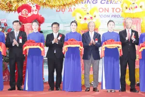 TPHCM khánh thành nhà máy sản xuất polysilicon hơn 60 triệu USD