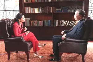 Tổng Bí thư, Chủ tịch nước Tô Lâm trả lời phỏng vấn kênh truyền hình Bloomberg TV của hãng tin Bloomberg. Ảnh : TTXVN