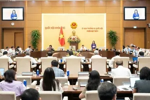 Phiên họp thứ 6, Ủy ban Thường vụ Quốc hội sáng 23-9. Ảnh: Quochoi.vn