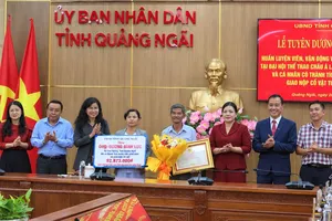 Quảng Ngãi khen thưởng vận động viên có thành tích xuất sắc tại ASIAD 20 và người giao nộp cổ vật