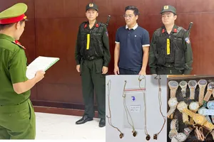 Bắt Giám đốc Công ty bán đồng hồ Rolex, Hublot, Cartier... giả