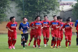 Các cầu thủ có buổi tập thả lỏng ngày đầu A3nh: Minh Hoàng
