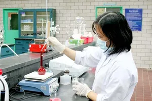 Sawaco ứng dụng công nghệ hiện đại kiểm tra chất lượng nước