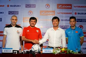 Họp báo trước trận đấu. Ảnh: Hoàng Hùng