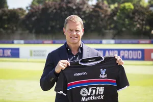 De Boer là cái tên phù hợp với Palace.