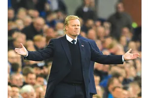 HLV Ronald Koeman quyết thay máu toàn bộ đội hình chính ở mùa tới.