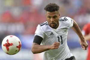  Serge Gnabry có thể được Bayern Munich đem cho mượn trong mùa hè này.