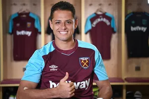 Javier Hernandez đang được xem là “món hời” chất lượng với West Ham.