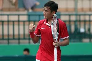 Lý Hoàng Nam khởi đầu thuận lợi