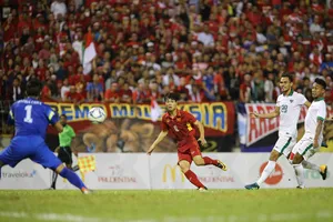 Thủ môn và cột dọc, xà ngang liên tục từ chối bàn thắng của U22 Việt Nam. Ảnh: Dũng Phương