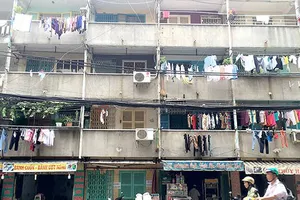 Đẩy nhanh tiến độ cải tạo, xây mới chung cư cũ