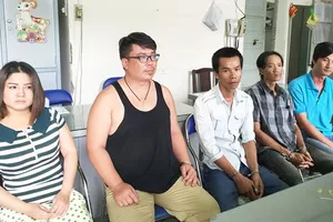 Bắt băng nhóm giả danh công an để lừa đảo