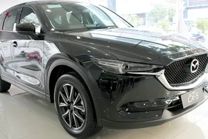 Thaco công bố giá bán mới xe du lịch Kia, Mazda và Peugeot tháng 1-2018