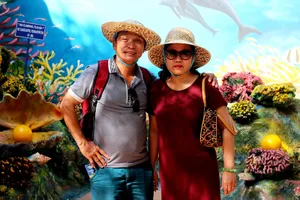 Thuận vợ thuận chồng, thỏa đam mê diễn xiếc