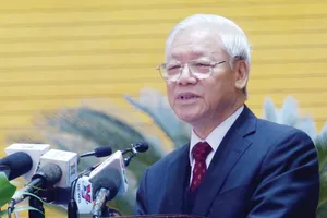 Kiên quyết chống tham nhũng trong công tác cán bộ (*)