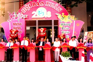 Cần Thơ khai mạc  Hội báo Xuân Mậu Tuất 2018