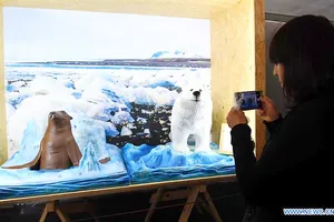 Tượng chocolate về biến đổi khí hậu