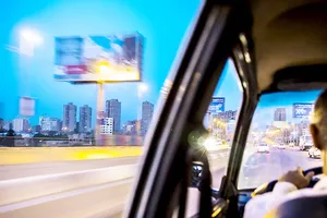 Tòa án Ai Cập cấm Uber