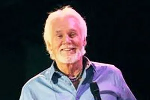Kenny Rogers cắt ngắn chuyến lưu diễn cuối cùng 